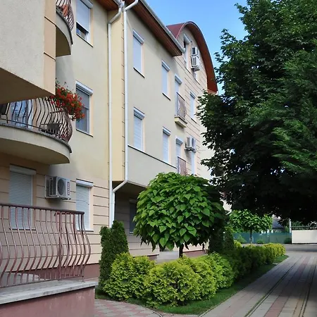 Apartament Major *